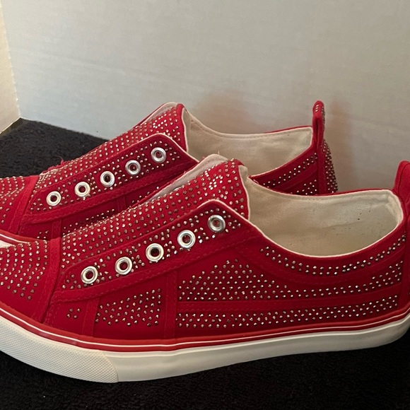 True Religion Shoes - True religion women’s size9.5 sneakers
